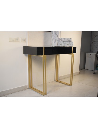 Scorpious console table